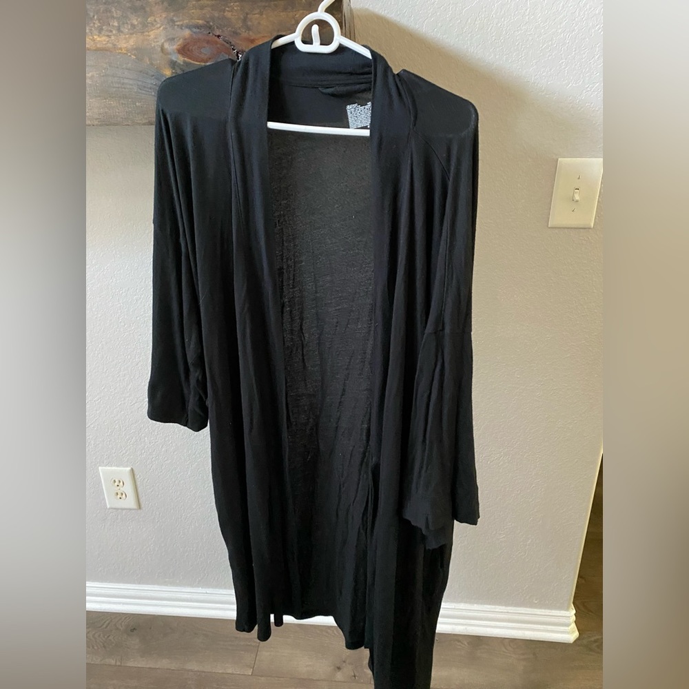 Super comfy light weight robe